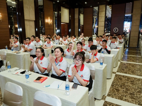 BUỔI HỌC NGOẠI KHÓA CỦA HỌC VIÊN TRUNG TÂM ĐỒNG NAI