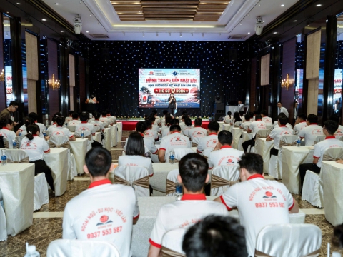 BUỔI HỌC NGOẠI KHÓA CỦA HỌC VIÊN TRUNG TÂM ĐỒNG NAI