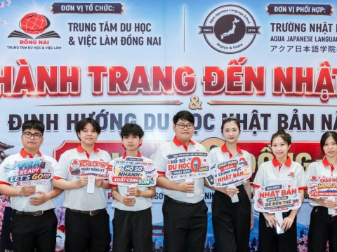 BUỔI HỌC NGOẠI KHÓA CỦA HỌC VIÊN TRUNG TÂM ĐỒNG NAI