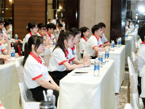 BUỔI HỌC NGOẠI KHÓA CỦA HỌC VIÊN TRUNG TÂM ĐỒNG NAI