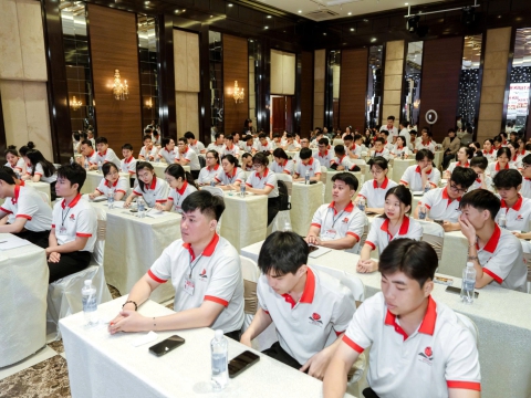 BUỔI HỌC NGOẠI KHÓA CỦA HỌC VIÊN TRUNG TÂM ĐỒNG NAI