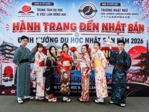 BUỔI HỌC NGOẠI KHÓA CỦA HỌC VIÊN TRUNG TÂM ĐỒNG NAI