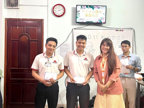 MỪNG NGÀY NHÀ GIÁO VIỆT NAM 20-11 TẠI TRUNG TÂM ĐỒNG NAI