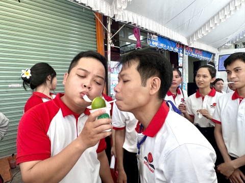 MỪNG ĐẠI LỄ 30/4 VÀ 1/5