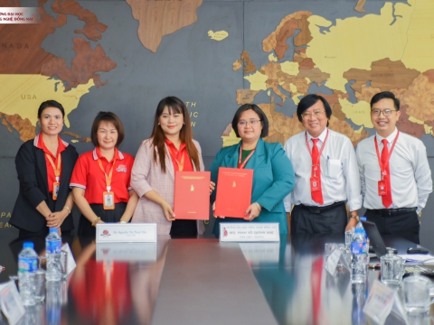 ✍️LỄ KÝ KẾT HỢP TÁC CÔNG TY CUNG ỨNG NHÂN LỰC & DU HỌC QUỐC TẾ ĐỒNG NAI VỚI TRƯỜNG ĐẠI HỌC CÔNG NGHỆ ĐỒNG NAI!