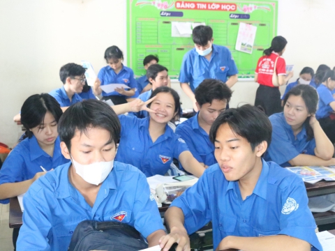 TƯ VẤN TUYỂN SINH CÁC TRƯỜNG THPT