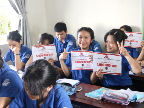 TƯ VẤN TUYỂN SINH CÁC TRƯỜNG THPT