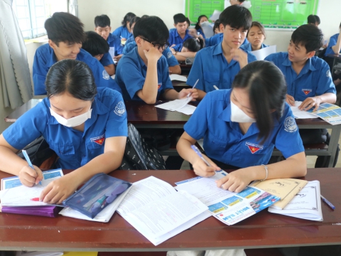 TƯ VẤN TUYỂN SINH CÁC TRƯỜNG THPT