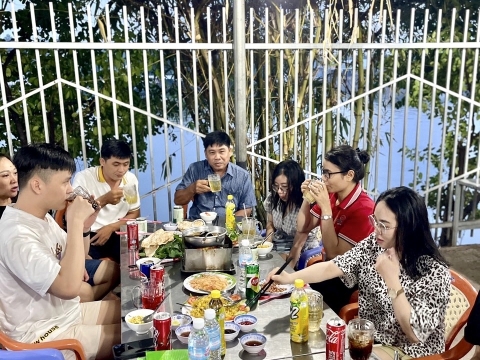 TRUNG TÂM ĐỒNG NAI GHÉ THĂM NHÀ HỌC VIÊN TRƯỚC XUẤT CẢNH