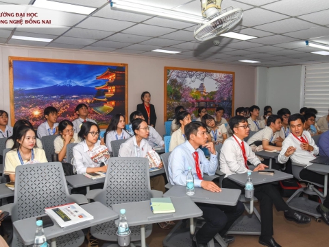 TRUNG TÂM ĐỒNG NAI HÂN HẠNH ĐƯỢC GẶP ĐỠ QUÝ ĐỐI TÁC TẠI NHẬT BẢN - HÀN QUỐC