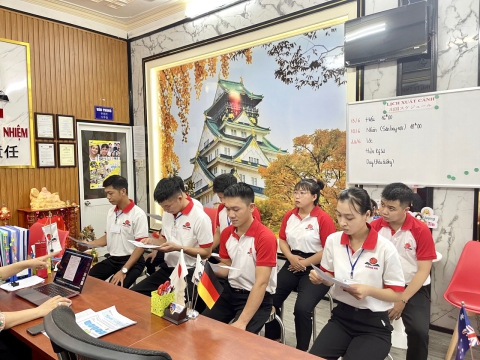 HỌC VIÊN CHECK FORM-CHECK TIẾNG TẠI TRUNG TÂM ĐỒNG NAI