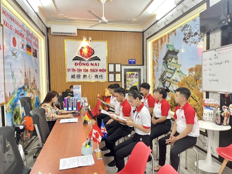 HỌC VIÊN CHECK FORM-CHECK TIẾNG TẠI TRUNG TÂM ĐỒNG NAI