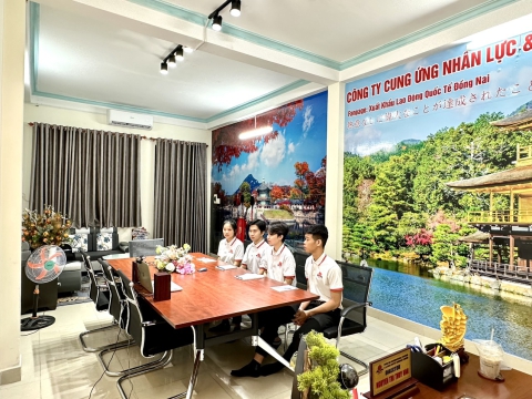 HỌC VIÊN CHECK FORM-CHECK TIẾNG TẠI TRUNG TÂM ĐỒNG NAI