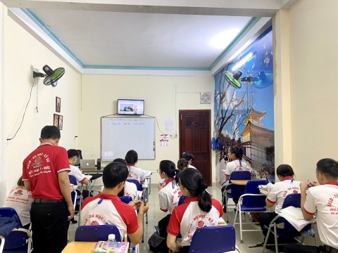 BUỔI HỌC NGOẠI KHÓA CỦA HỌC VIÊN TRUNG TÂM ĐỒNG NAI