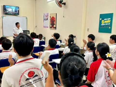 BUỔI HỌC NGOẠI KHÓA CỦA HỌC VIÊN TRUNG TÂM ĐỒNG NAI