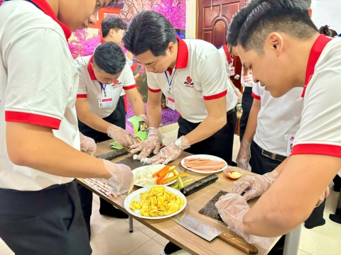 BUỔI HỌC NGOẠI KHÓA CỦA HỌC VIÊN TRUNG TÂM ĐỒNG NAI