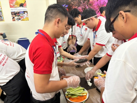 BUỔI HỌC NGOẠI KHÓA CỦA HỌC VIÊN TRUNG TÂM ĐỒNG NAI