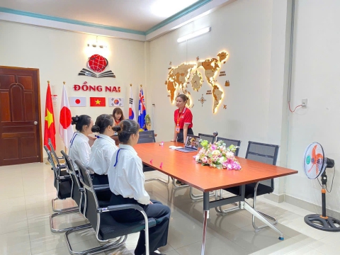 HỌC VIÊN CHECK FORM-CHECK TIẾNG TẠI TRUNG TÂM ĐỒNG NAI