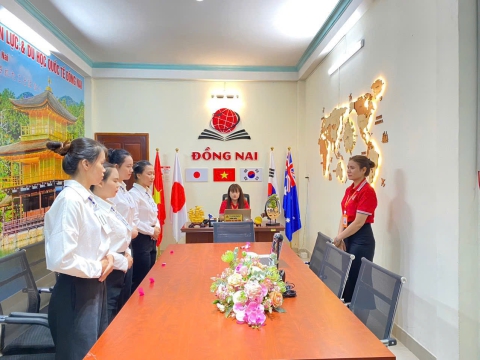 HỌC VIÊN CHECK FORM-CHECK TIẾNG TẠI TRUNG TÂM ĐỒNG NAI