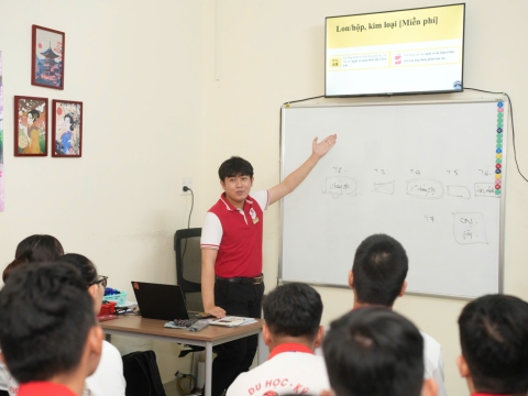 BUỔI HỌC NGOẠI KHÓA CỦA HỌC VIÊN TRUNG TÂM ĐỒNG NAI