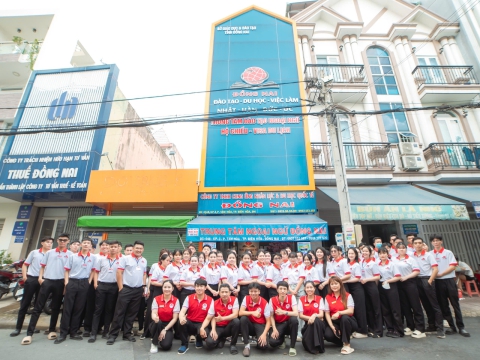 BUỔI HỌC NGOẠI KHÓA CỦA HỌC VIÊN TRUNG TÂM ĐỒNG NAI