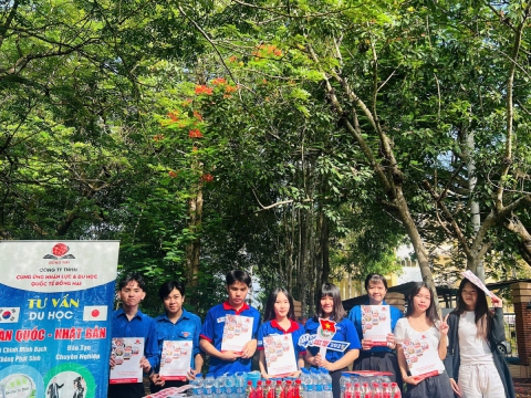 🎓𝐓𝐈𝐄̂́𝐏 𝐒𝐔̛́𝐂 𝐌𝐔̀𝐀 𝐓𝐇𝐈 𝟐𝟎𝟐𝟓 – TẠI CÁC TRƯỜNG Ở ĐỒNG NAI 