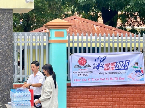 🎓𝐓𝐈𝐄̂́𝐏 𝐒𝐔̛́𝐂 𝐌𝐔̀𝐀 𝐓𝐇𝐈 𝟐𝟎𝟐𝟓 – TẠI CÁC TRƯỜNG Ở ĐỒNG NAI 