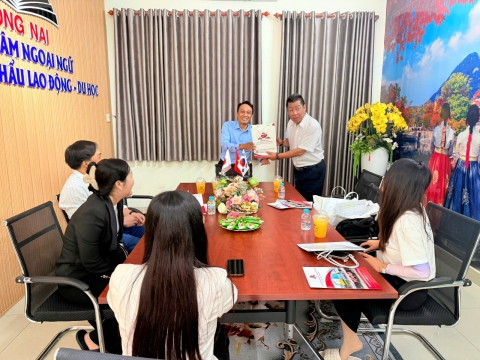 TRUNG TÂM ĐỒNG NAI HÂN HẠNH ĐƯỢC GẶP ĐỠ QUÝ ĐỐI TÁC TẠI NHẬT BẢN - HÀN QUỐC