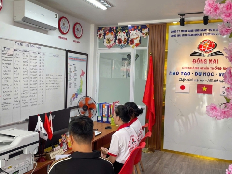 HỌC VIÊN CHECK FORM-CHECK TIẾNG TẠI TRUNG TÂM ĐỒNG NAI