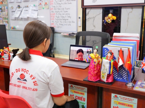 HỌC VIÊN CHECK FORM-CHECK TIẾNG TẠI TRUNG TÂM ĐỒNG NAI