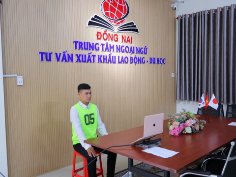 PHỎNG VẤN DU HỌC, KỸ SƯ & XKLĐ