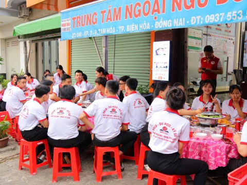 MỪNG NGÀY NHÀ GIÁO VIỆT NAM 20-11 TẠI TRUNG TÂM ĐỒNG NAI