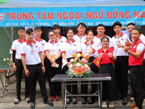 MỪNG NGÀY NHÀ GIÁO VIỆT NAM 20-11 TẠI TRUNG TÂM ĐỒNG NAI